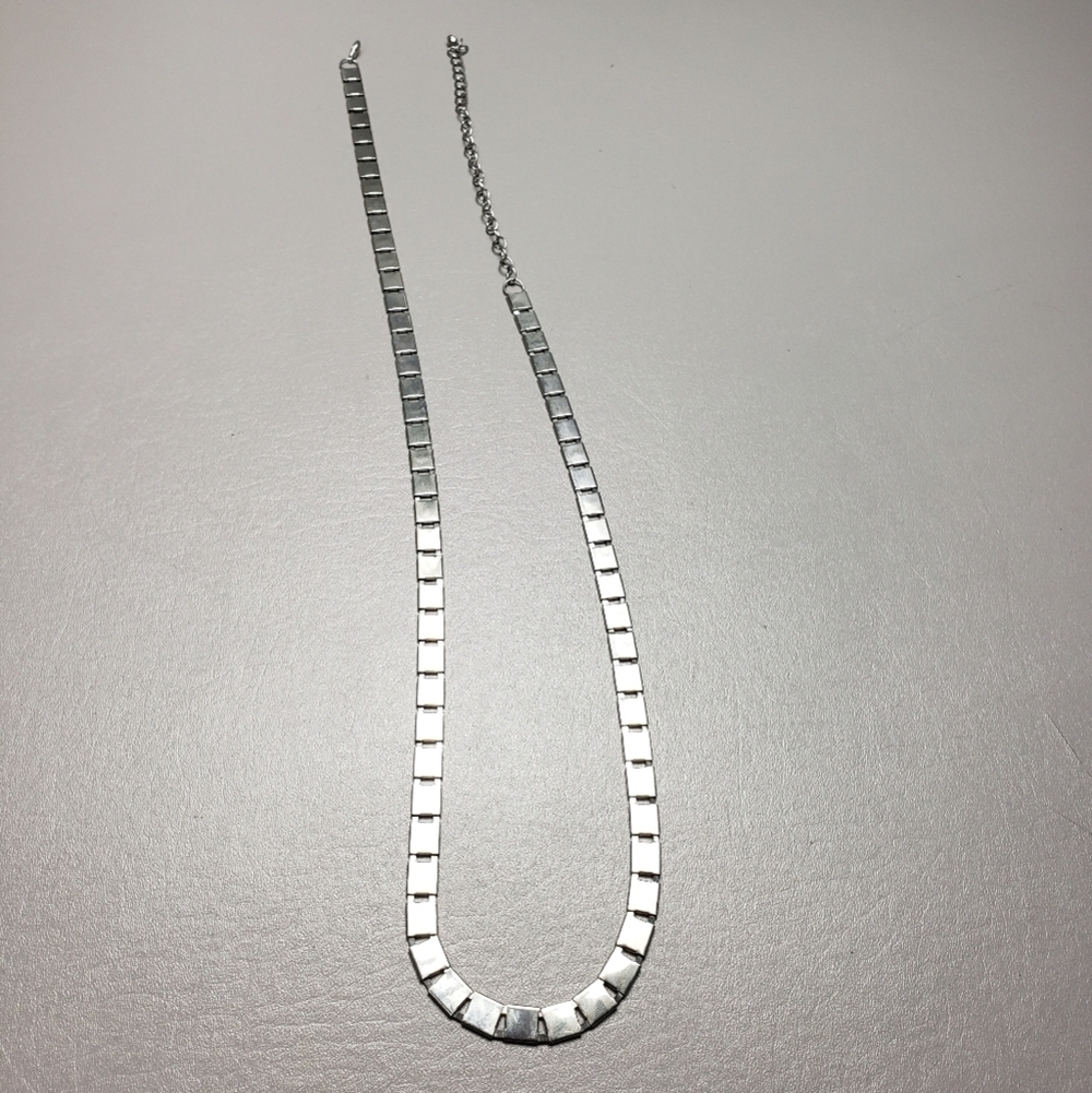 silver tone women's fashion belt unbranded